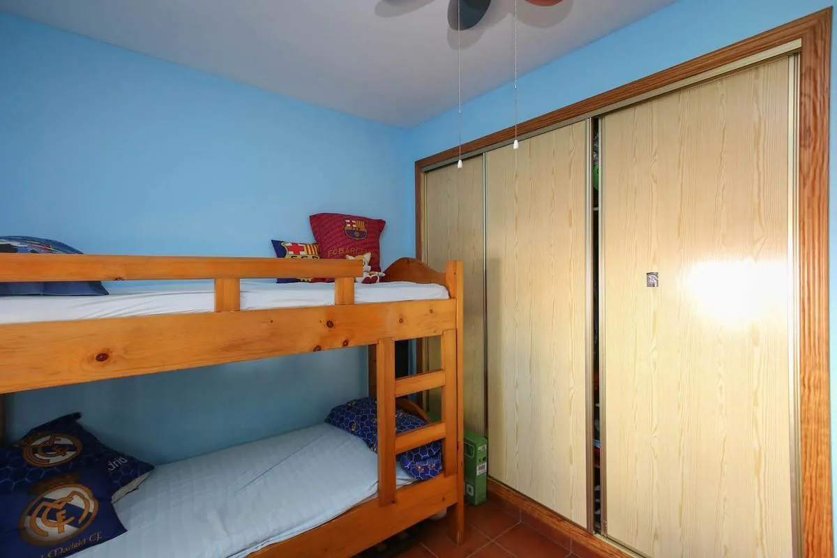 c43f2591-b822-4030-86a6-c1eec9d24576