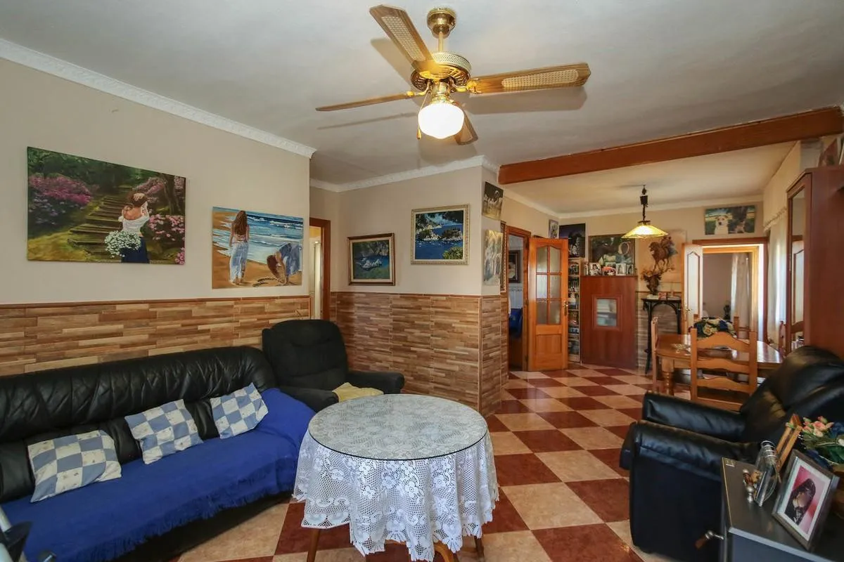 d41478aa-998f-4e62-84b0-37c71945ecce