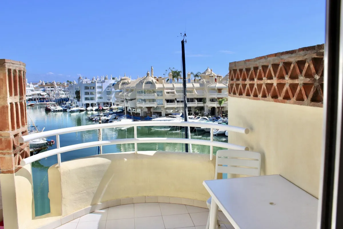 550a11fe-d3eb-4570-8960-958557698a80