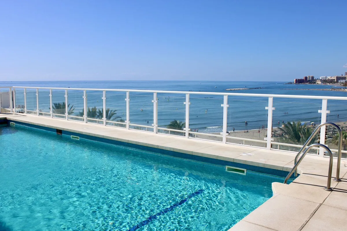 afde9f27-d1c8-4014-b5f6-dfb606785520