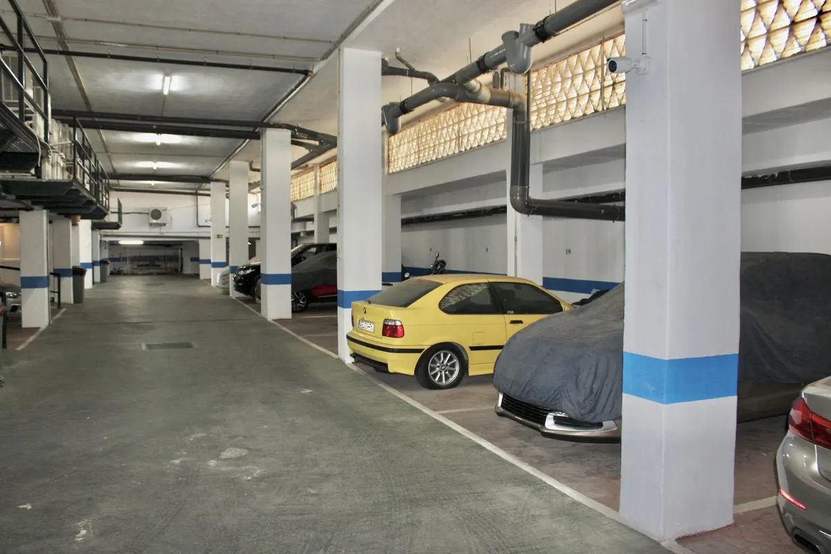 b0414ae3-26aa-41eb-ad1a-6d1f59428cc6