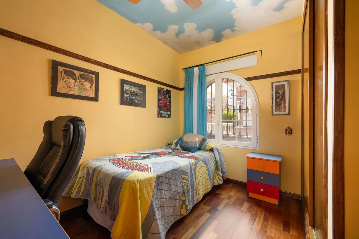 2cb092d8-ff12-4329-836c-fc80fe42256b