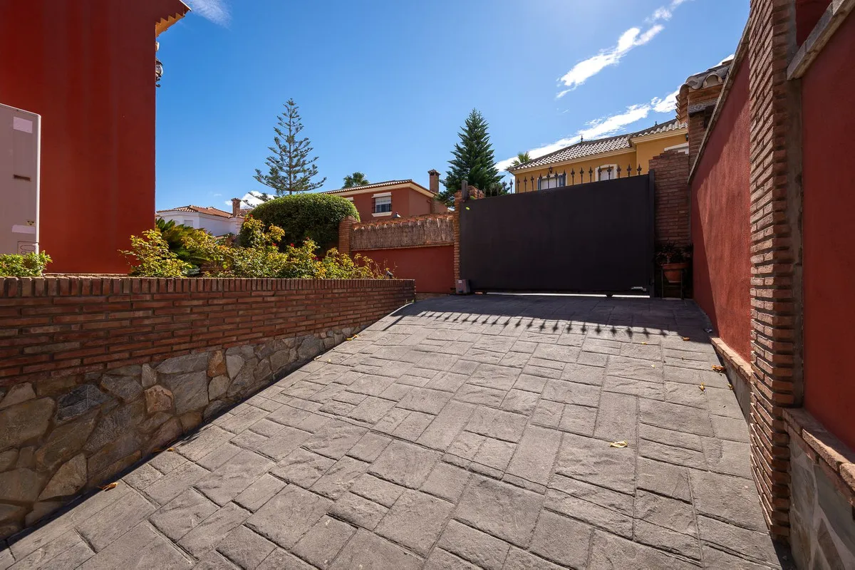 3a95adac-1d27-4f8a-8abf-5679bb730376