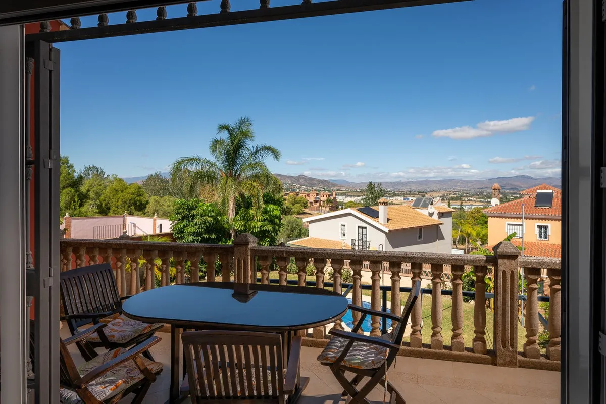 71a70a2f-a7fc-4ed9-97e9-cf6974a74297