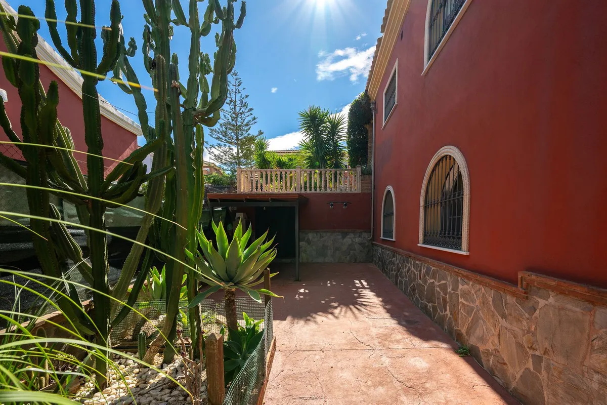 de9af91a-77eb-4fe5-ac0e-71cdf34c2c57