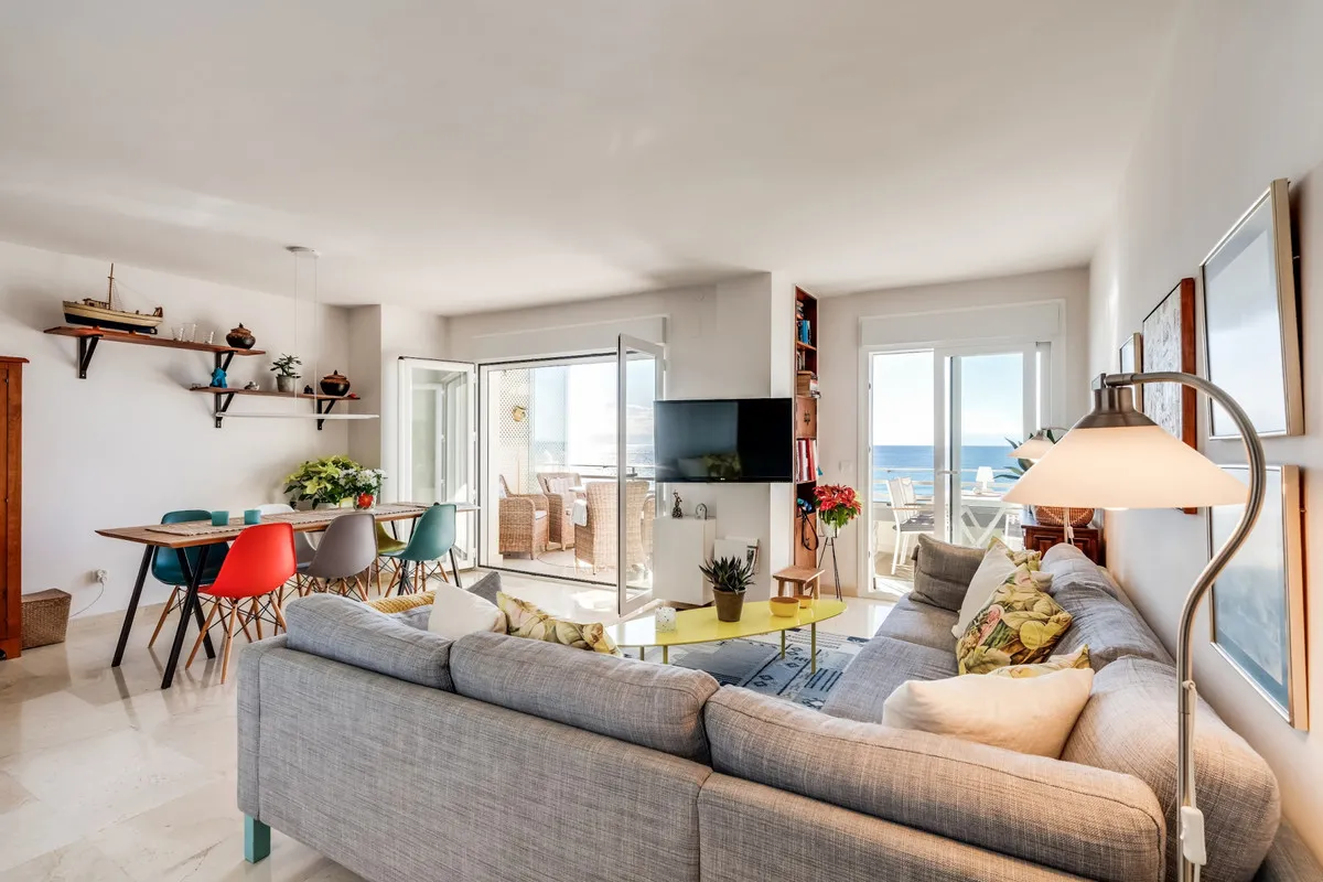 4193f27e-836a-4312-81eb-29b1f6d76d3f