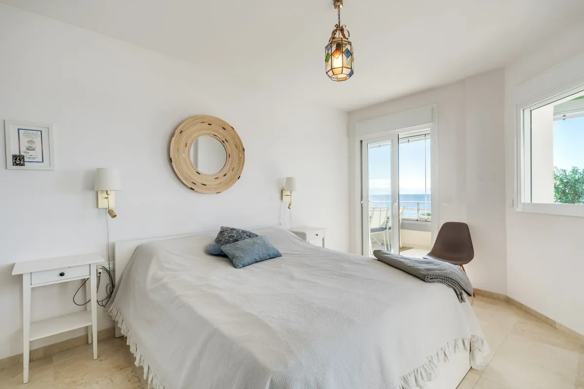 99bbd76f-68b3-4ab6-98b4-e5fdc61e0d0f