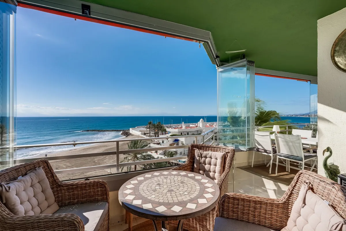 bcacdad6-f1db-4679-bcc3-5bbb9a315265