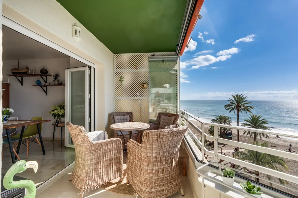 c11107c9-261c-4f67-b974-0173d20e94de