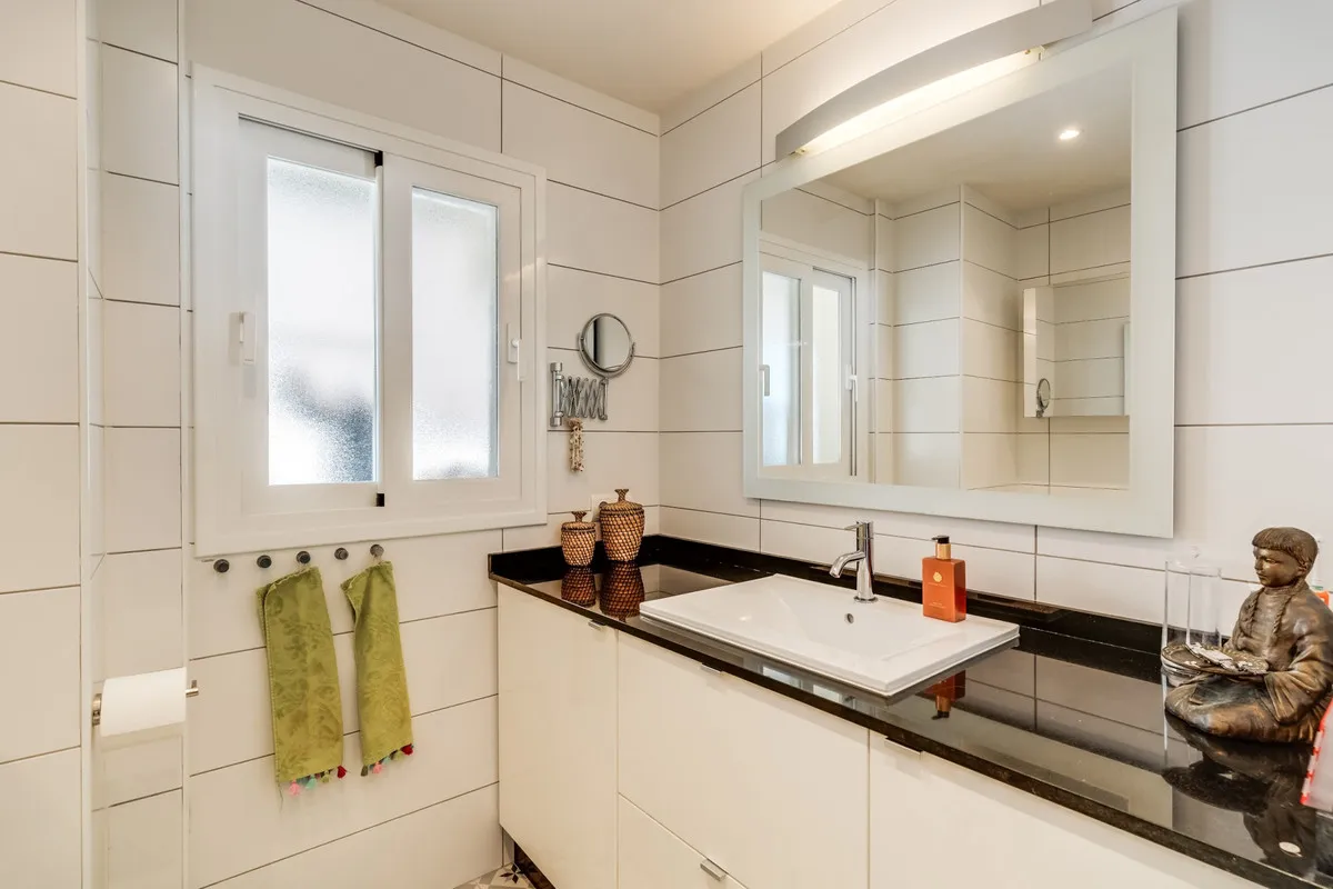 c5397539-72dc-478f-8849-e998adefb106