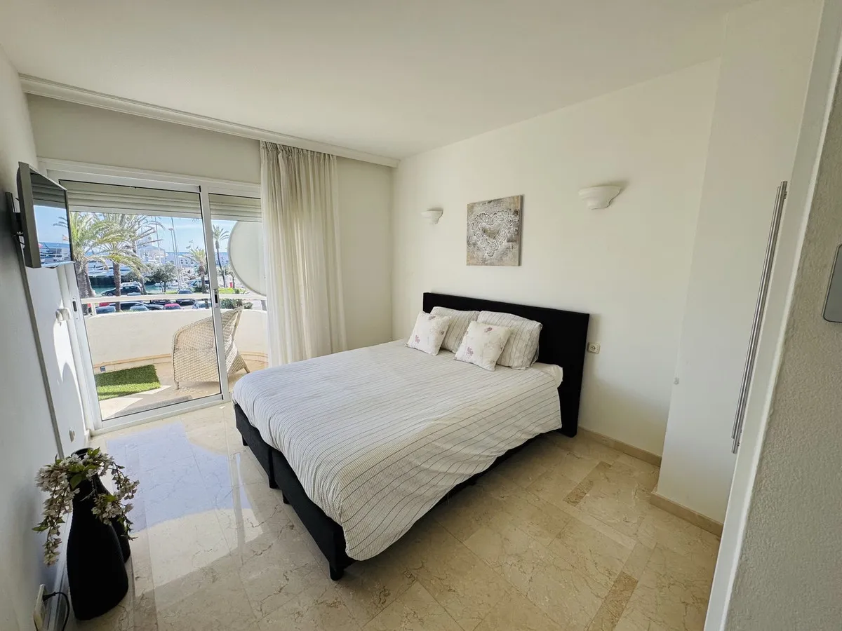 0b536aa6-7c1d-4054-99ec-1b4488e5decd