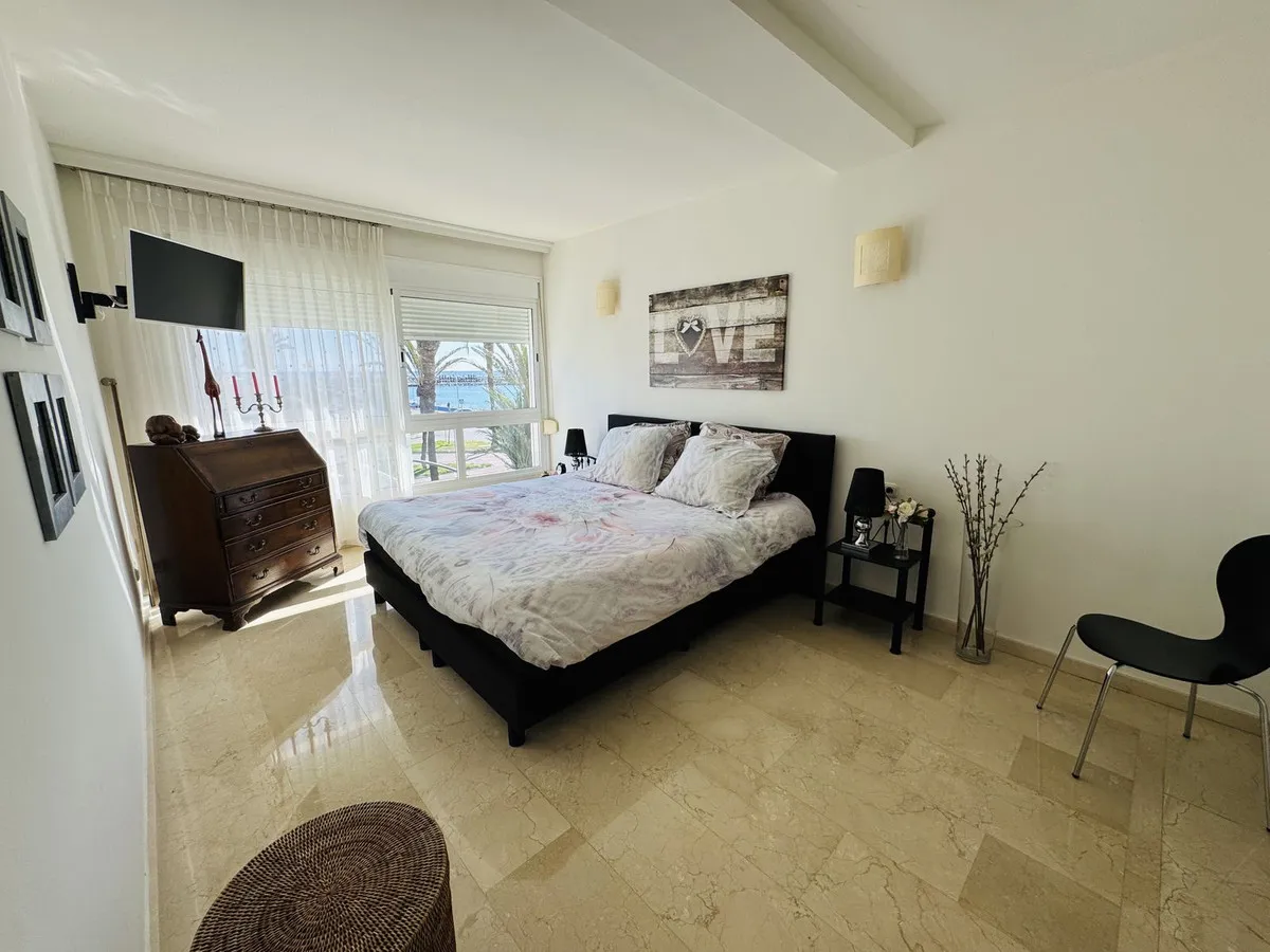 50966623-2960-43eb-bfbb-682e6a0279da