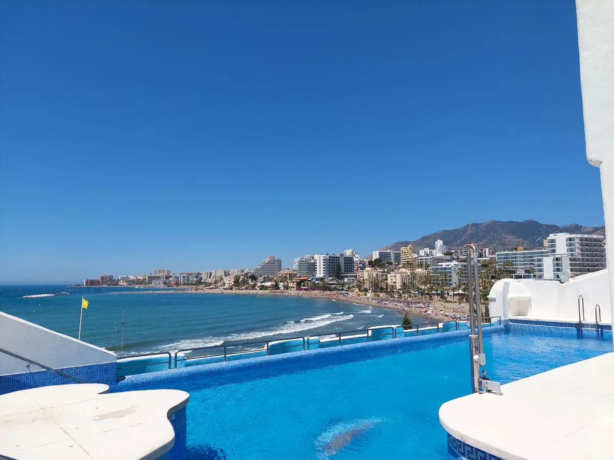 7ba16b5e-c824-45d2-9984-28507cf61f97