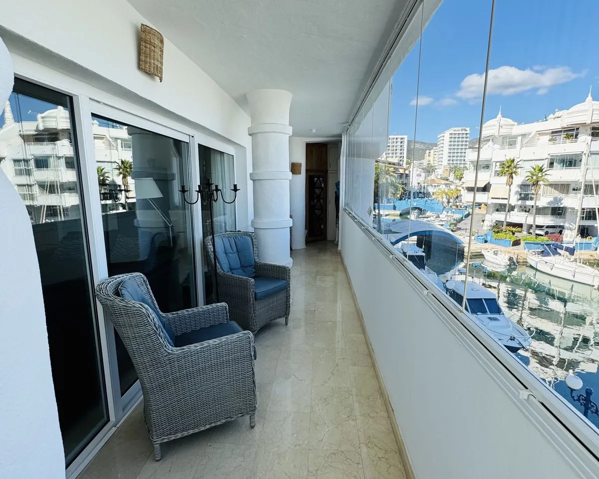 8dd43489-d9c2-4e5c-ad93-c1652c2aa215