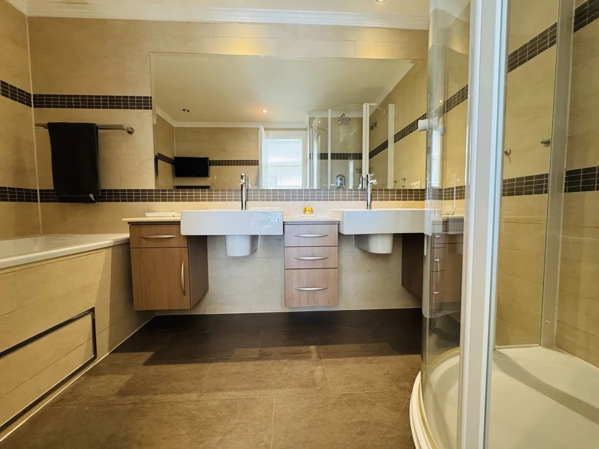 c313121a-b865-41c2-a6c4-8d7aba5a5a34