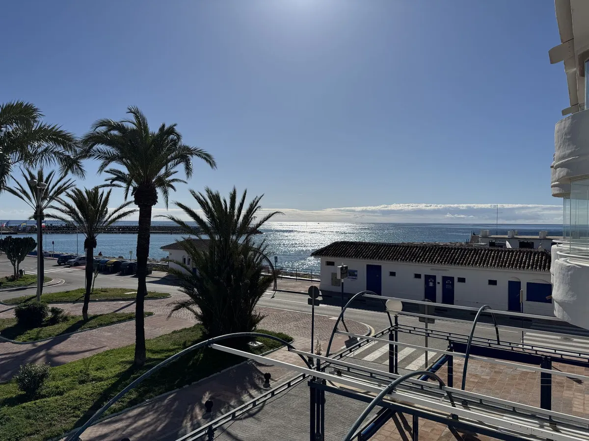 e0313e22-54b8-4526-b393-9b7070c530ed