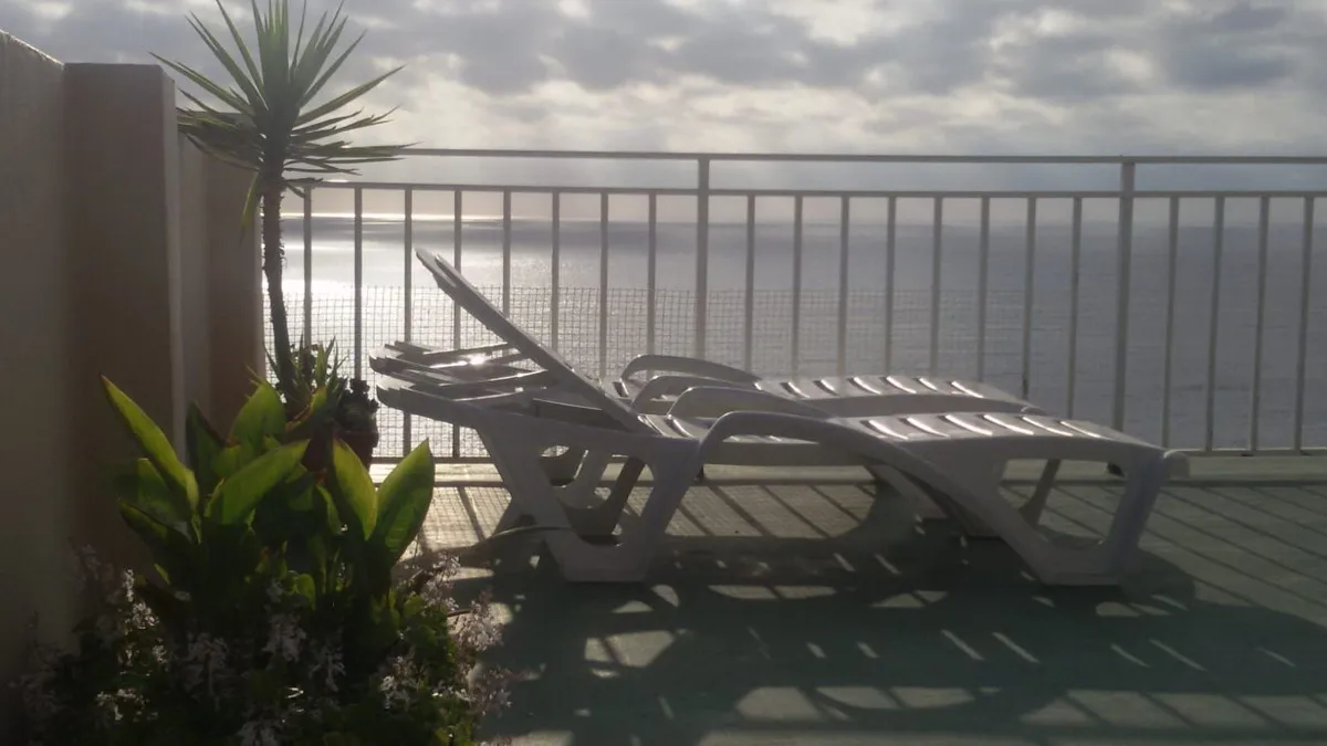 b28fa734-d7b0-4a81-8297-f440119b3ac8