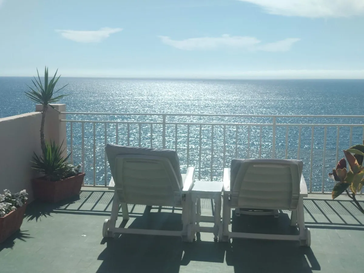 f85abbcf-d023-4dbc-965e-961b40a1fe51