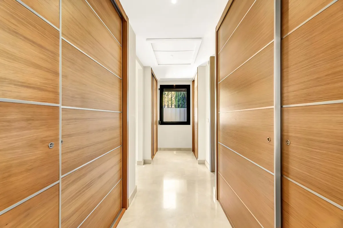 172d3eeb-c70b-431b-831b-6738cac8b29b