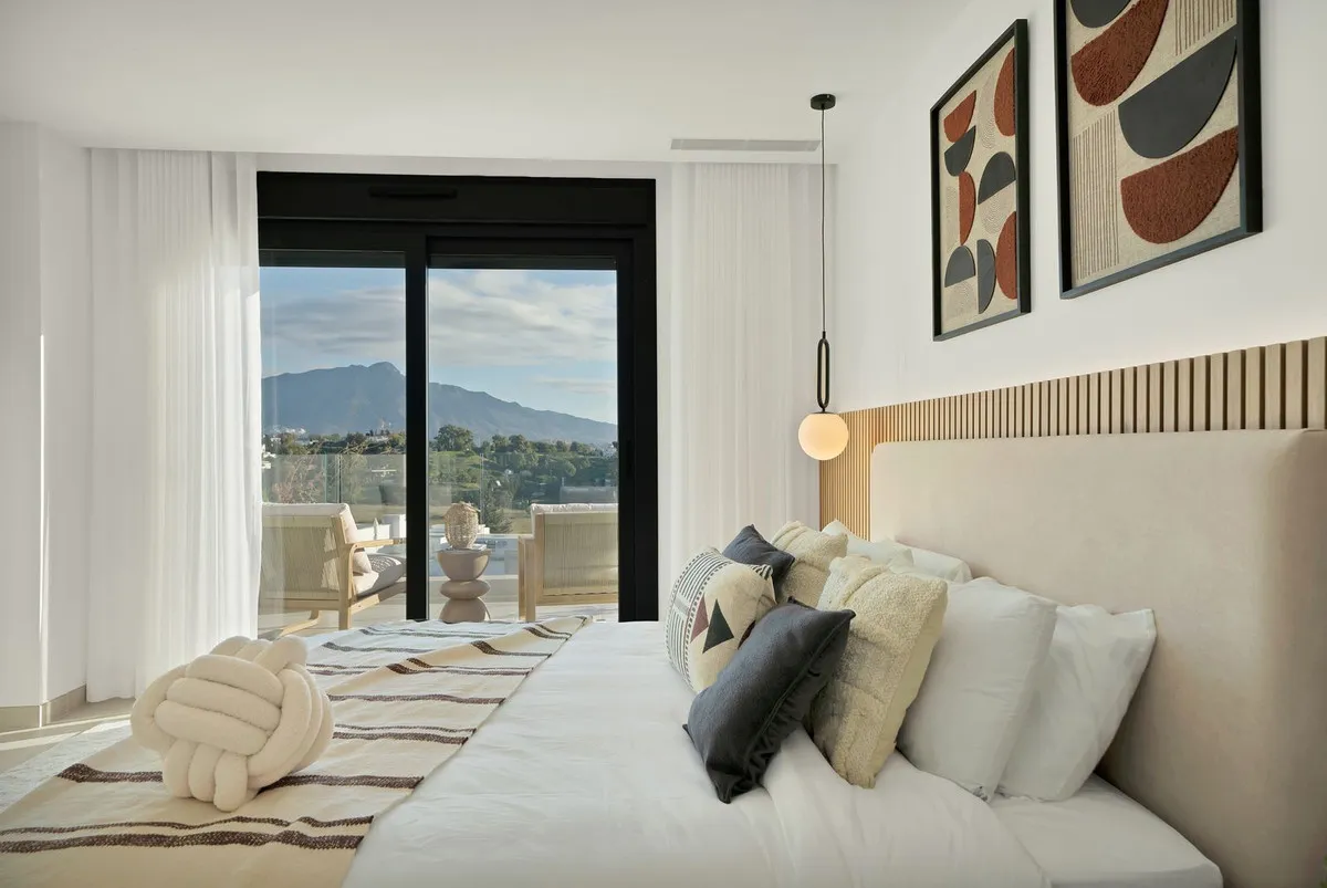 026a26d9-8f1a-400d-87a0-232b70be261a