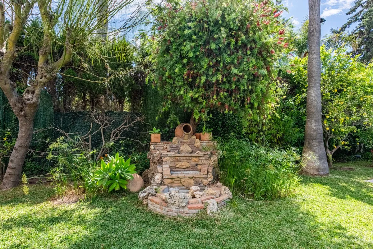 06b022bf-a62b-49bc-a262-b908a1f8a1ca