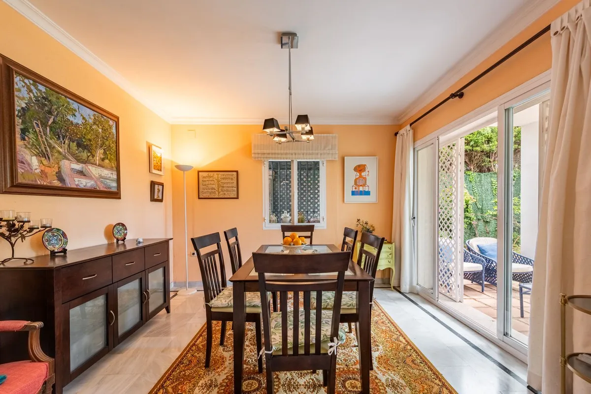 83ccd738-542f-4fda-83d8-8b40364b876d