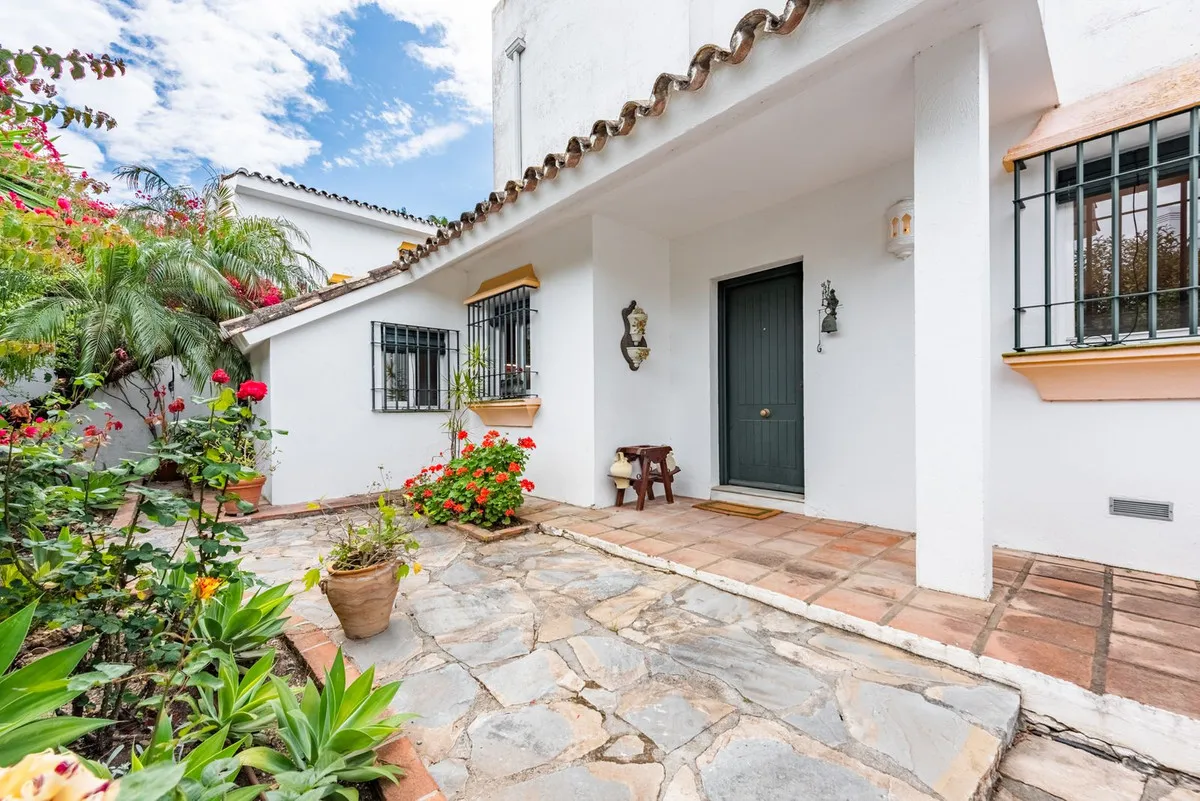 ba76d700-3bc3-4a7a-a2bd-d80f4c2776c7