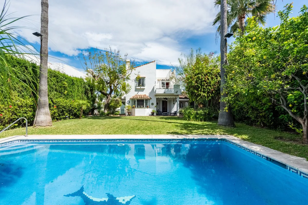 fa55bde8-cfbd-41bd-97fa-f17a37dfa46e