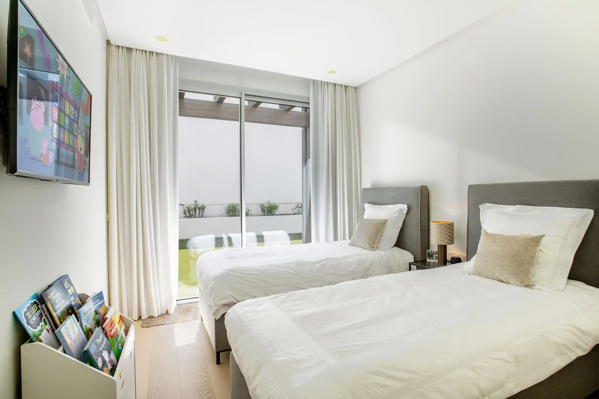 5ae7642c-8dbb-4d18-9ebd-c7a7f506f529