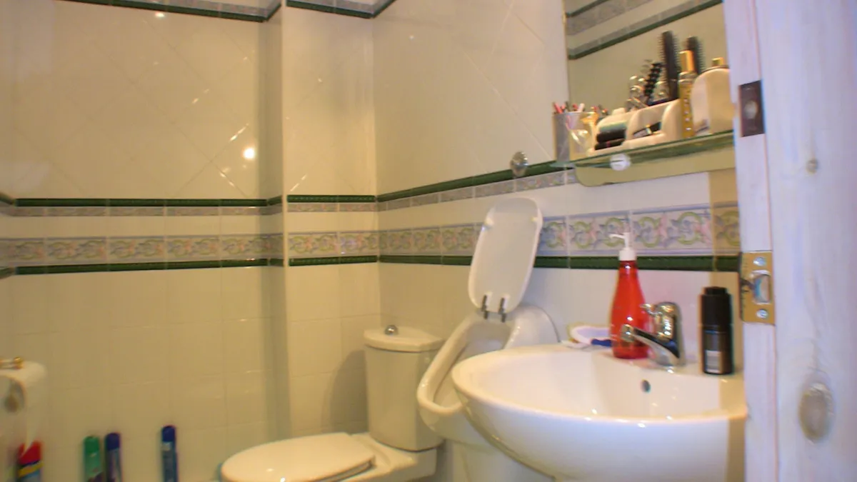 518d1d8c-03fa-40f9-bf4e-ef1cd13dbf26