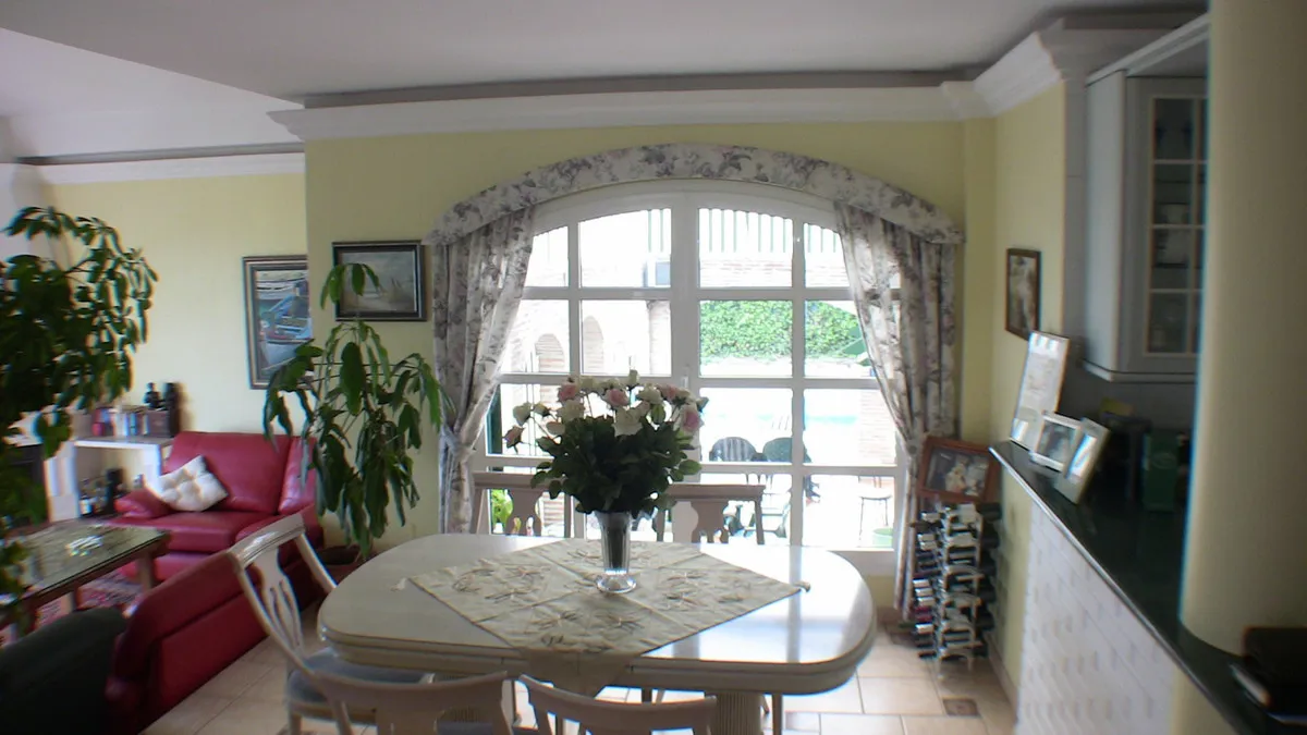 5ea4702f-30d3-4052-bdd3-d814e33277e0