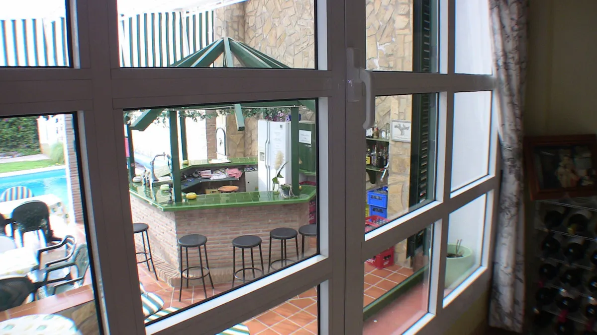 99d2feb2-4c1d-4d70-9f34-2c0939d4747a