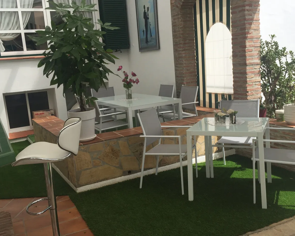 9f234935-0494-4ec0-875d-28b28bc232d1