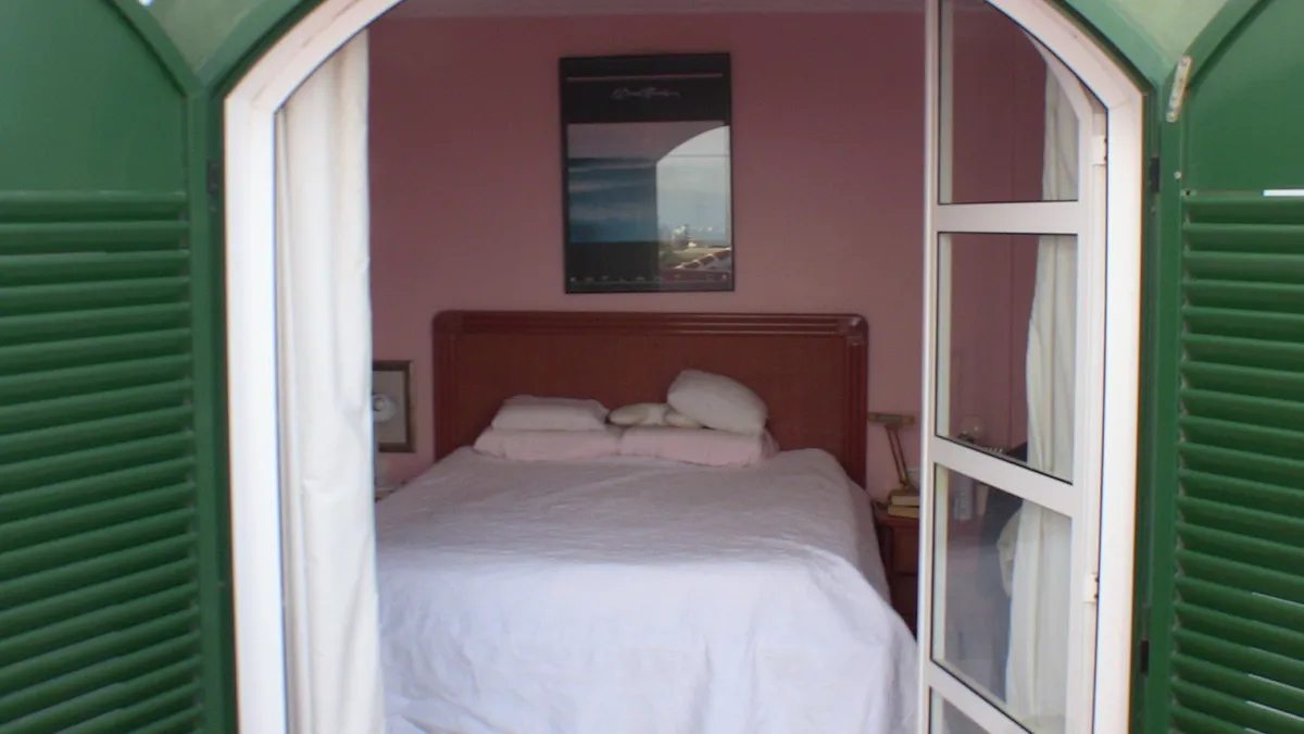 b7b4b0ed-babb-4d9a-88b9-f2cf4a07e399