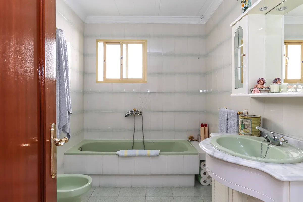 2d108b78-a3aa-43db-91ef-0f1a6592af58