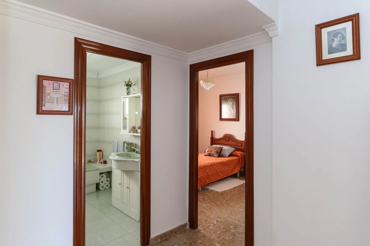 2e1885cf-733f-4fe2-be88-8c991824cc10