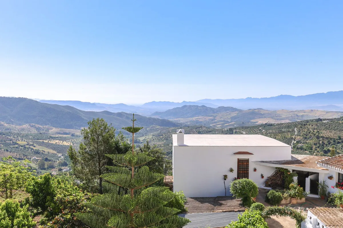 37eb8108-b0a7-4437-8148-96c1a713906c