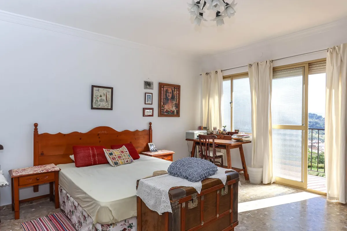 b68b4a51-01ea-48ec-b4ad-df3d2cb55ee5