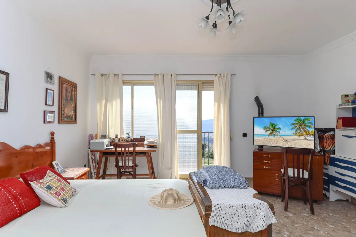 cfe17ff6-efab-46ea-a6aa-146411b35c8b