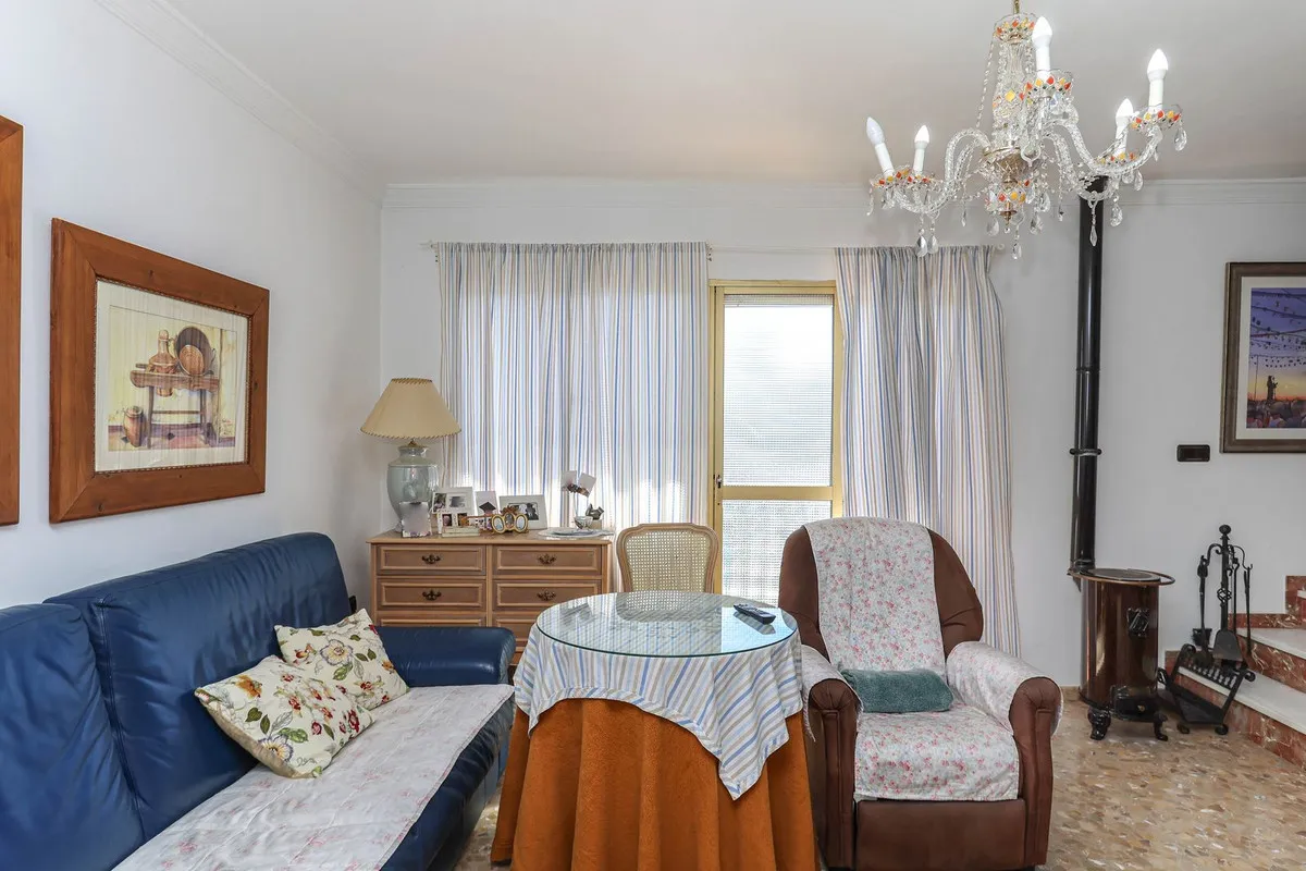 f19ee52c-bbfb-4b9b-a63c-970a9d7de1e8