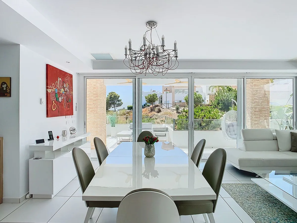 0391e196-b56b-4eeb-8156-1762174efdf4