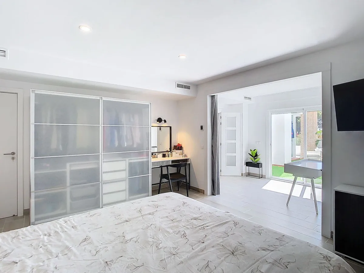 43cd4308-6184-464e-a82c-5e4cf54de1c7