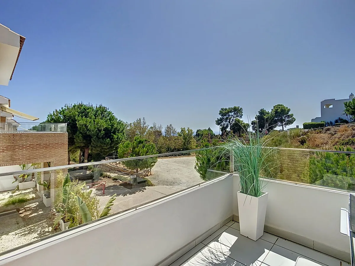 9ffede9c-cd92-4ebb-8bea-836ac15c854a