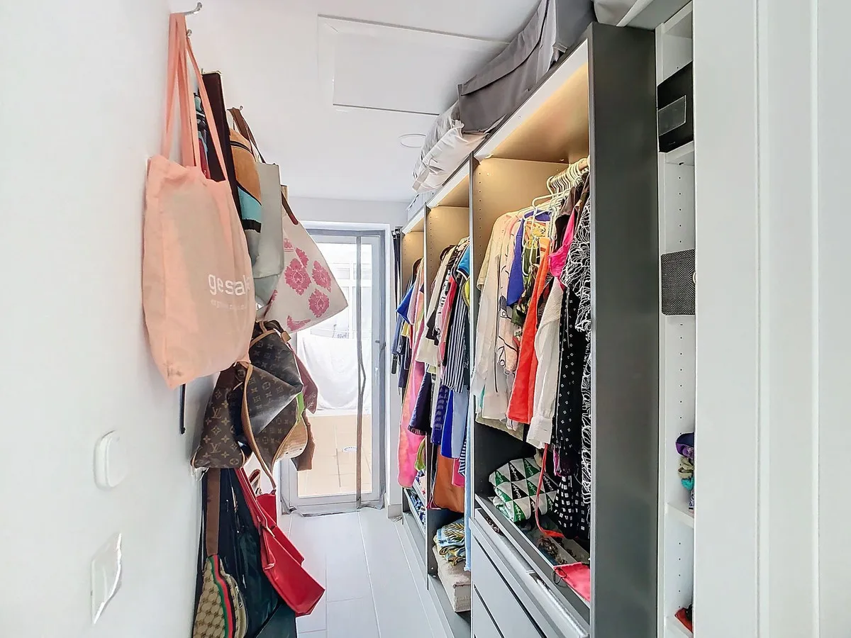 c16baa3c-133a-4bec-9b78-3908a68ce004