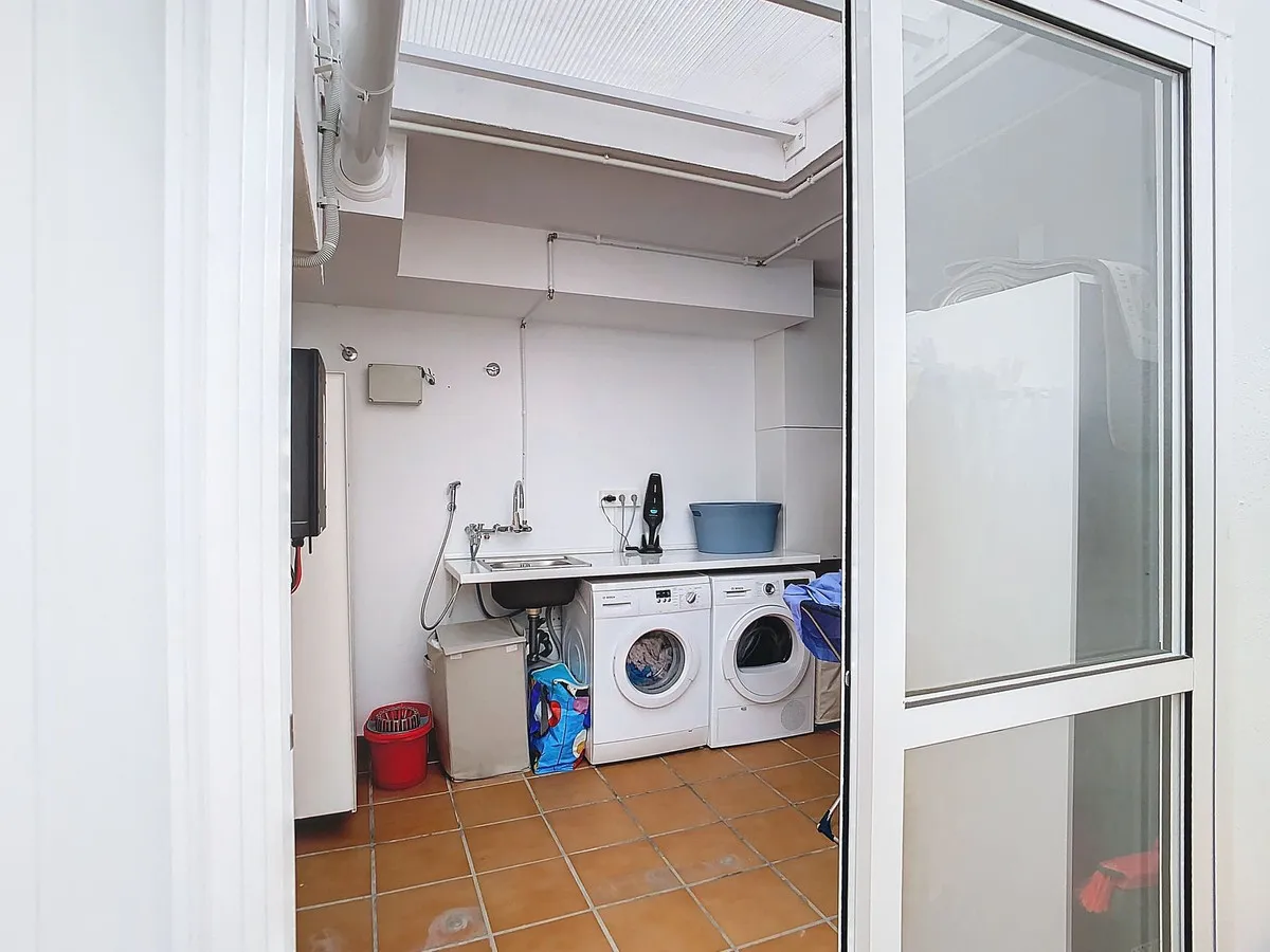 cdbba290-9b5c-4761-bba1-4980b0c1ae0c