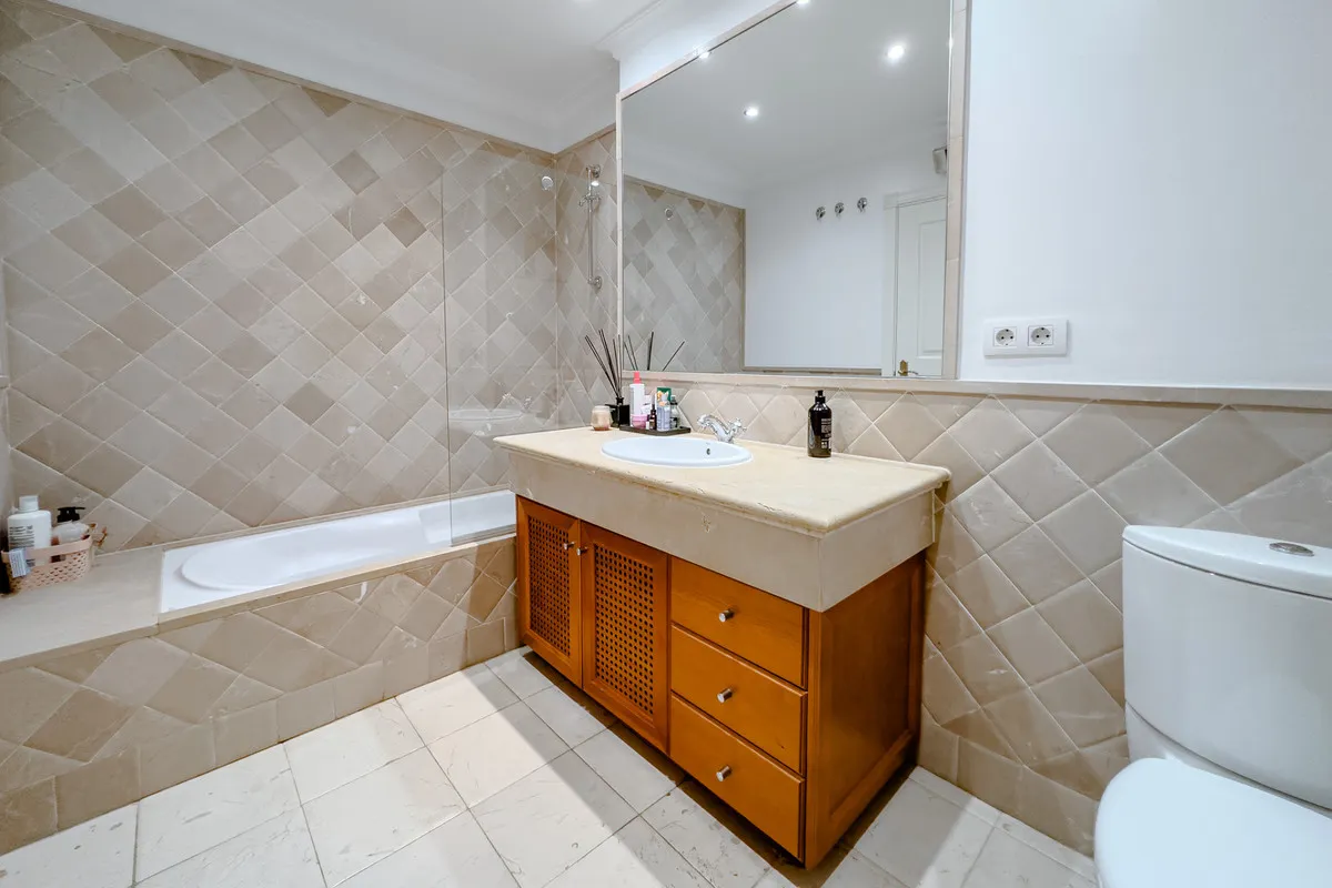 3234eb42-a831-4858-a43a-e9ae760953b8