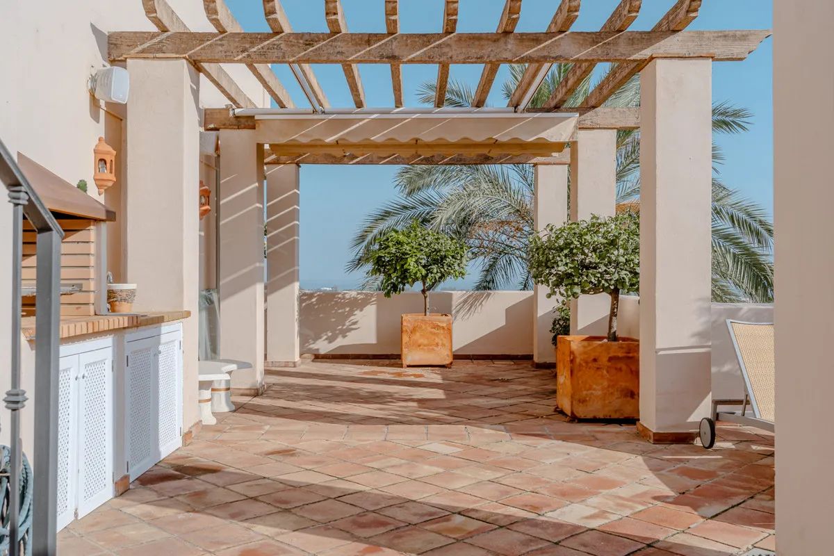 5957690c-9a02-4b54-b34e-e14e626a71d9