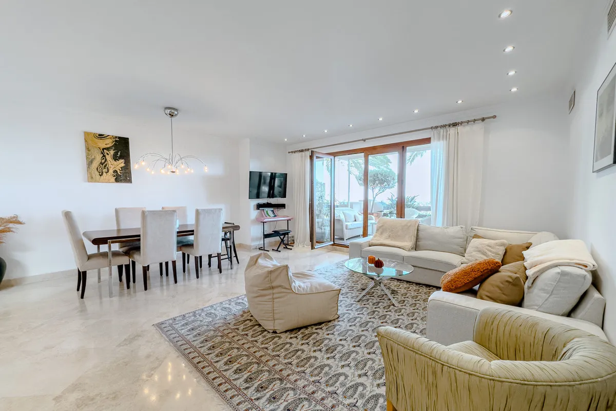 673467a7-fd8e-476b-ad83-4fda0b6828bc