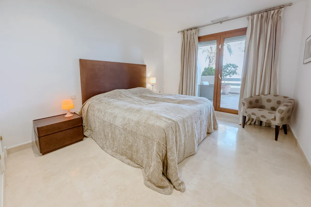 852ac544-039f-4993-9298-6a73e2124f0a