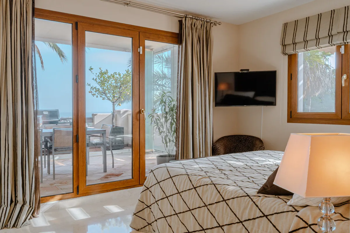 ad3e257d-698f-43ff-85f9-e0fe4710cfd8